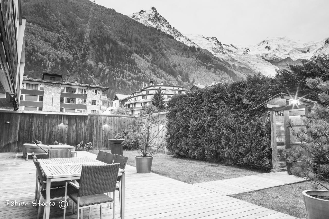 Apartment Au Bon Coin - Luxury Chamonix Hidden Haven, Mont Blanc View, Hot Tub And Garden Ruang foto